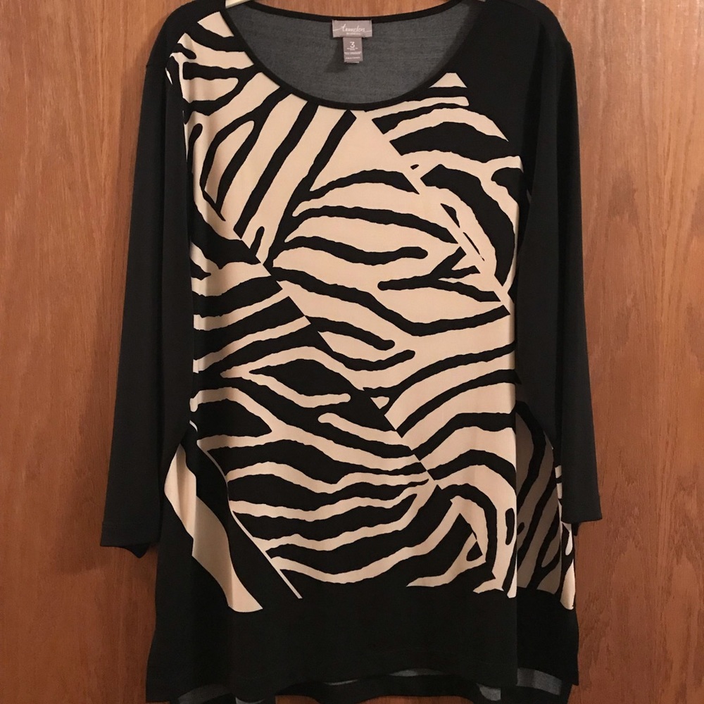 Chico’s Travelers Tunic